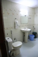 Ducha y cabezal de ducha tipo lluvia