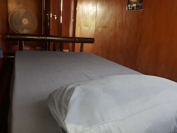 Habitación individual básica, 1 cama individual | Wifi gratis