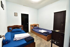 Single Bed Shared Room (Muay Thai Training Included) | Kostenloses WLAN