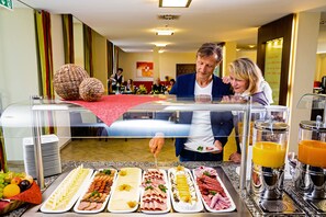 Desayuno buffet incluido todos los días