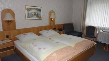 Standard-Doppelzimmer, 1 Queen-Bett, Nichtraucher | Schallisolierte Zimmer, kostenloses WLAN, BettwÀsche