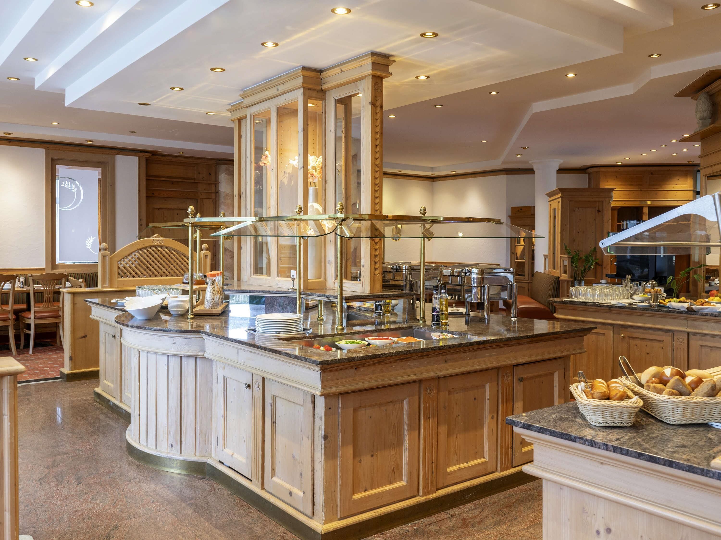 Daily buffet breakfast (EUR 18 per person)