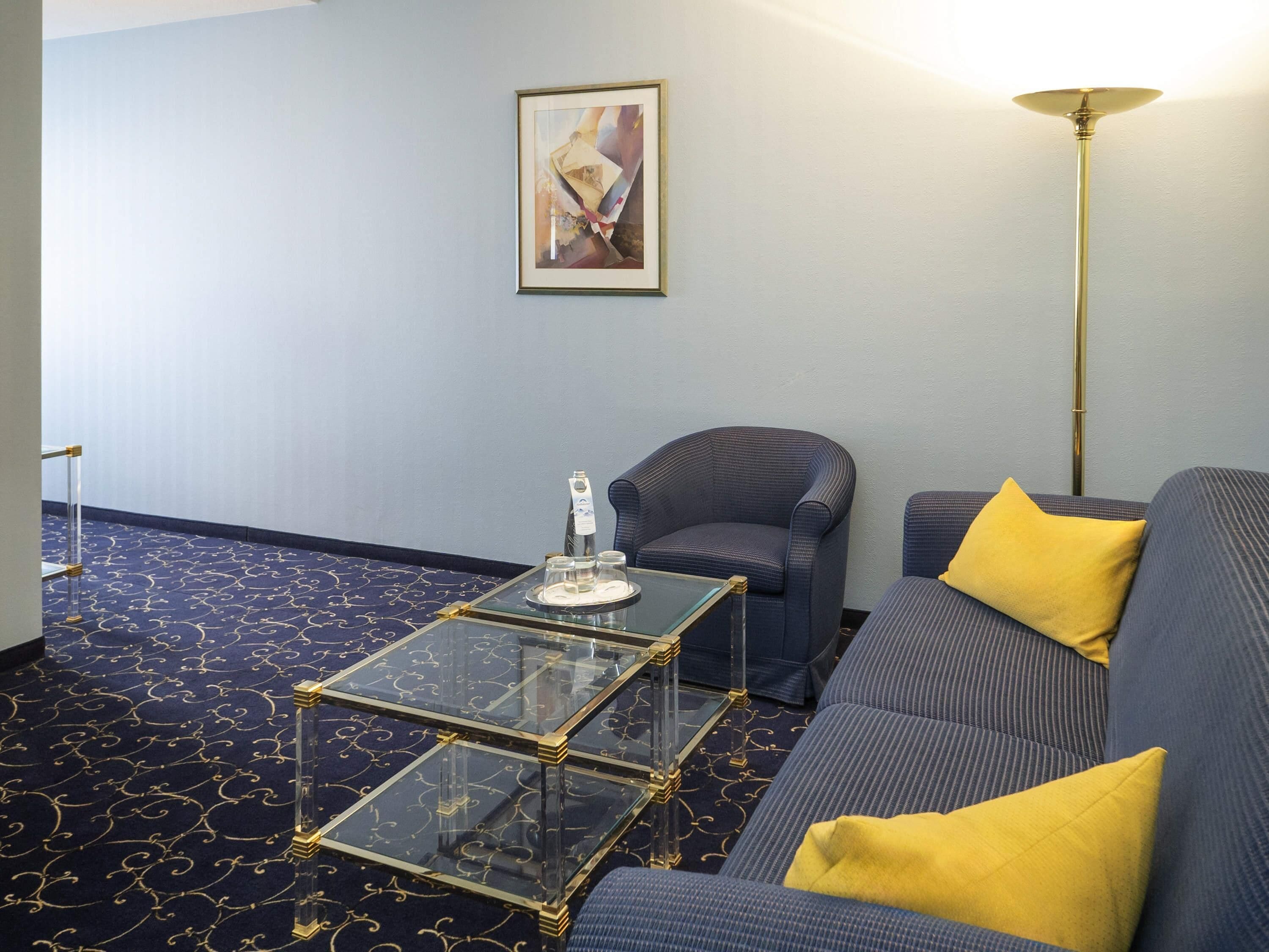 Executive Suite, 1 King Bed with Sofa bed | Down duvets, minibar, in-room safe, individually decorated