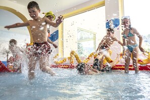 Exercise/lap pool - Familotel Familienklub Krug (Warmensteinach)