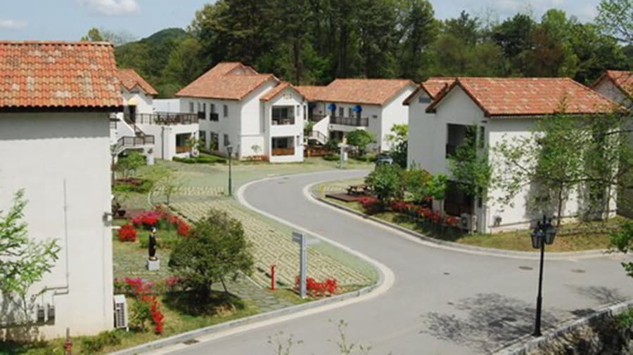 タミャン メタ ペンション