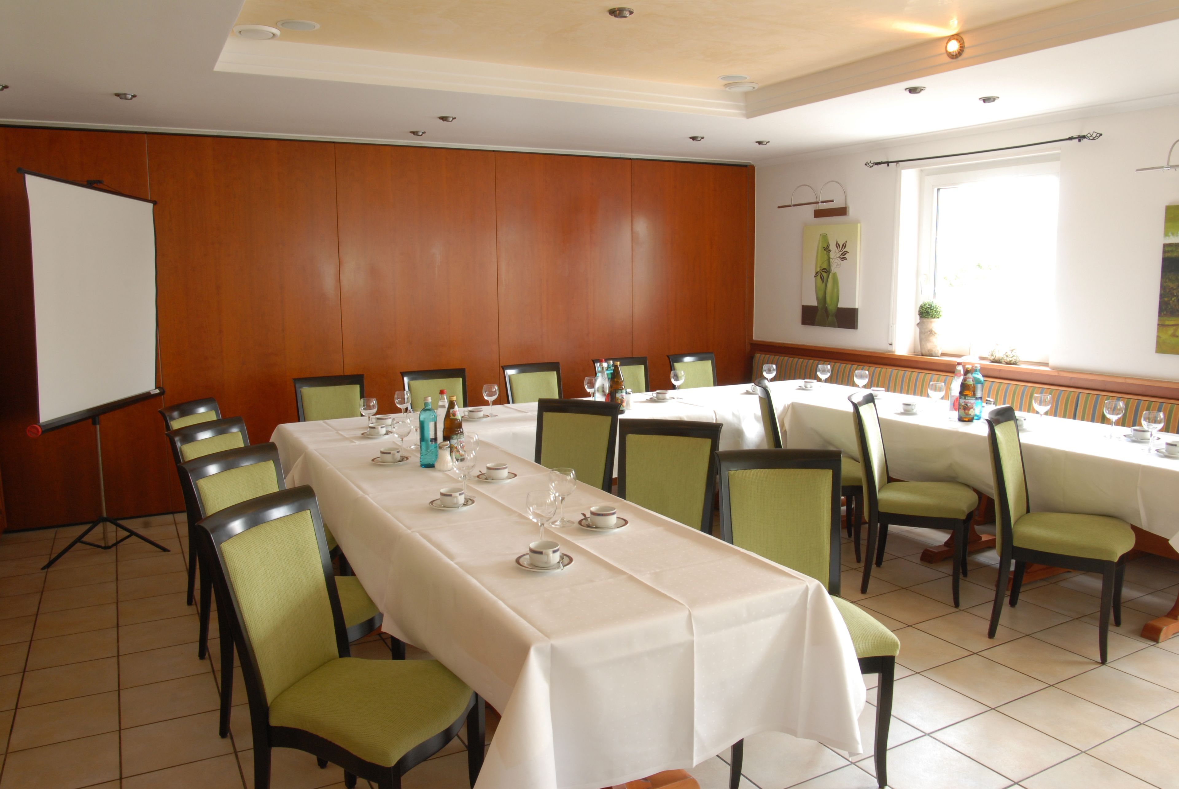 daily buffet breakfast (eur 5 per person)