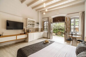 Deluxe Studio Suite - Lithinon Luxury Suites (Chania)