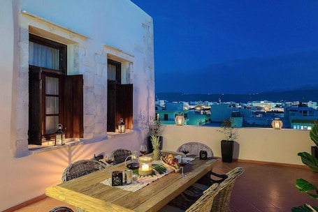 Premium Suite | Balcony