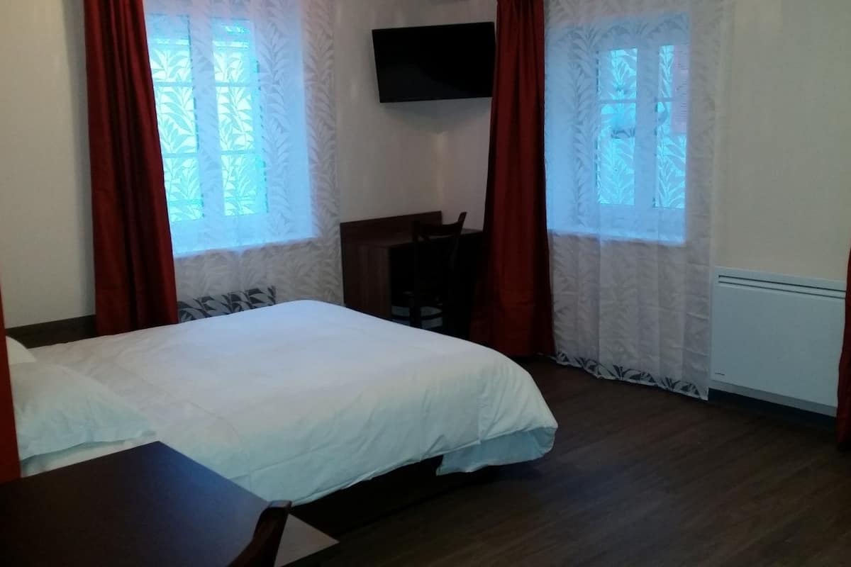 Tempat tidur lipat/tambahan dan Wi-Fi gratis