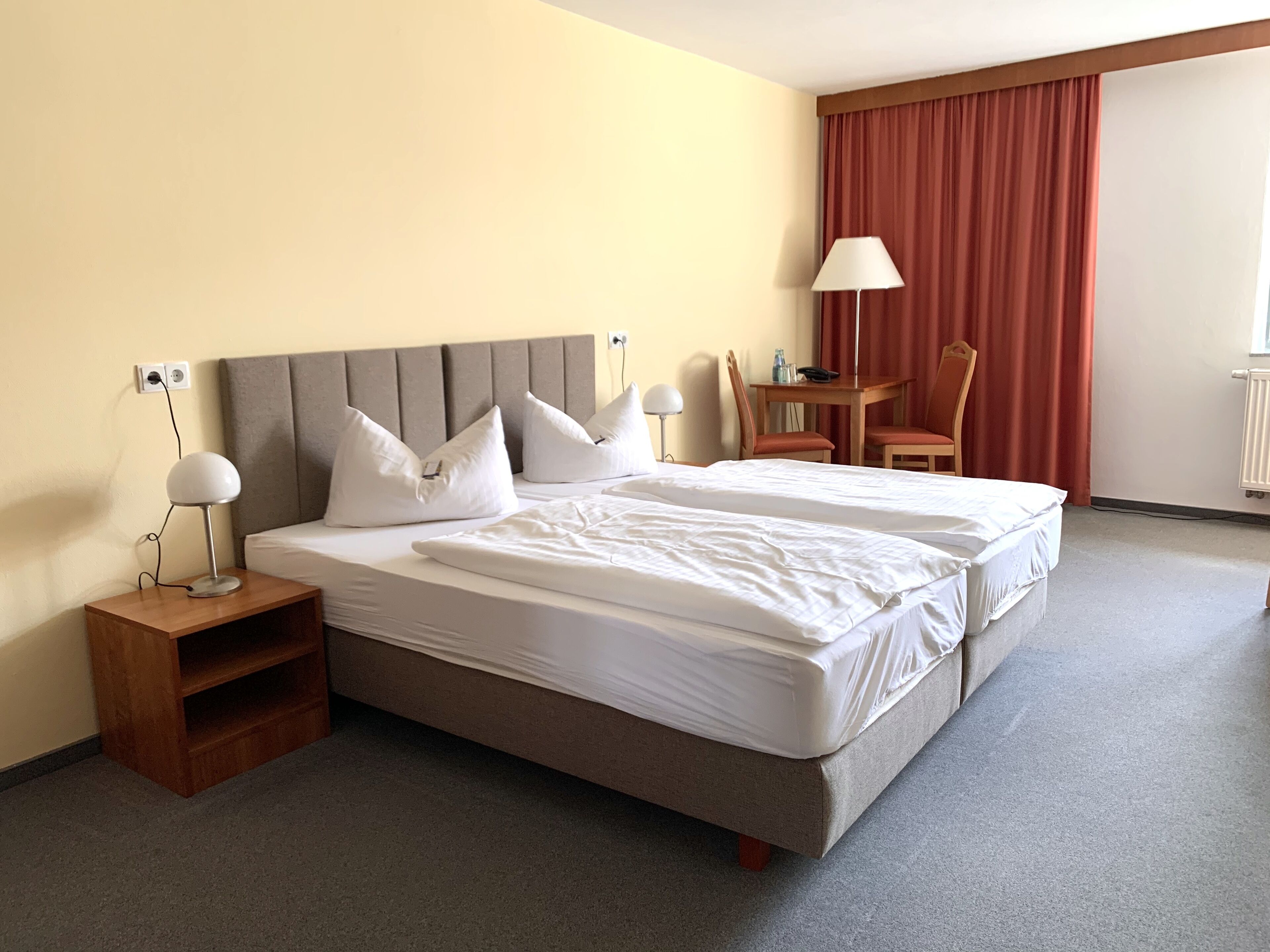 business double room | 1 bedroom, premium bedding, in-room safe, desk