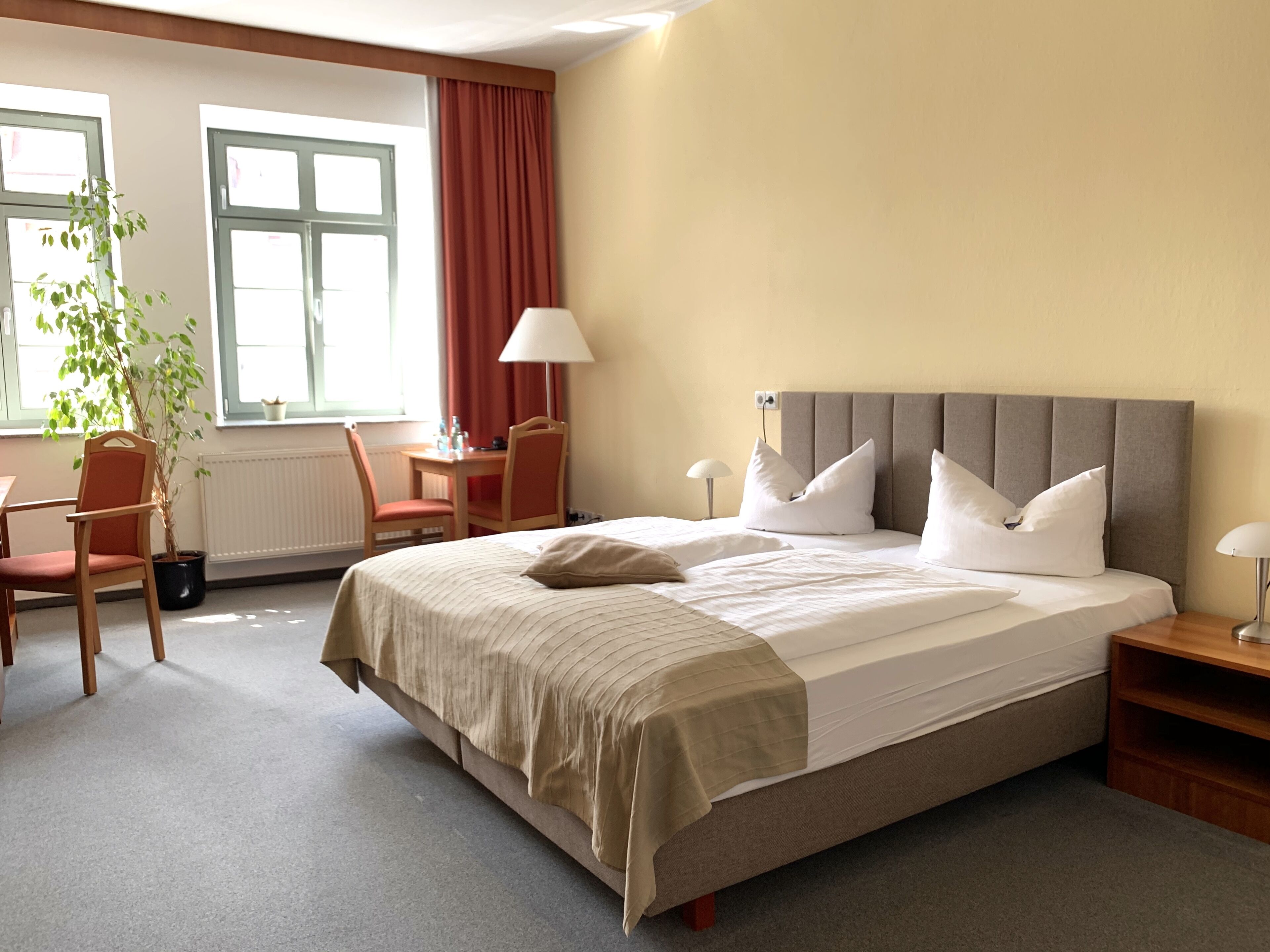 business double room | 1 bedroom, premium bedding, in-room safe, desk