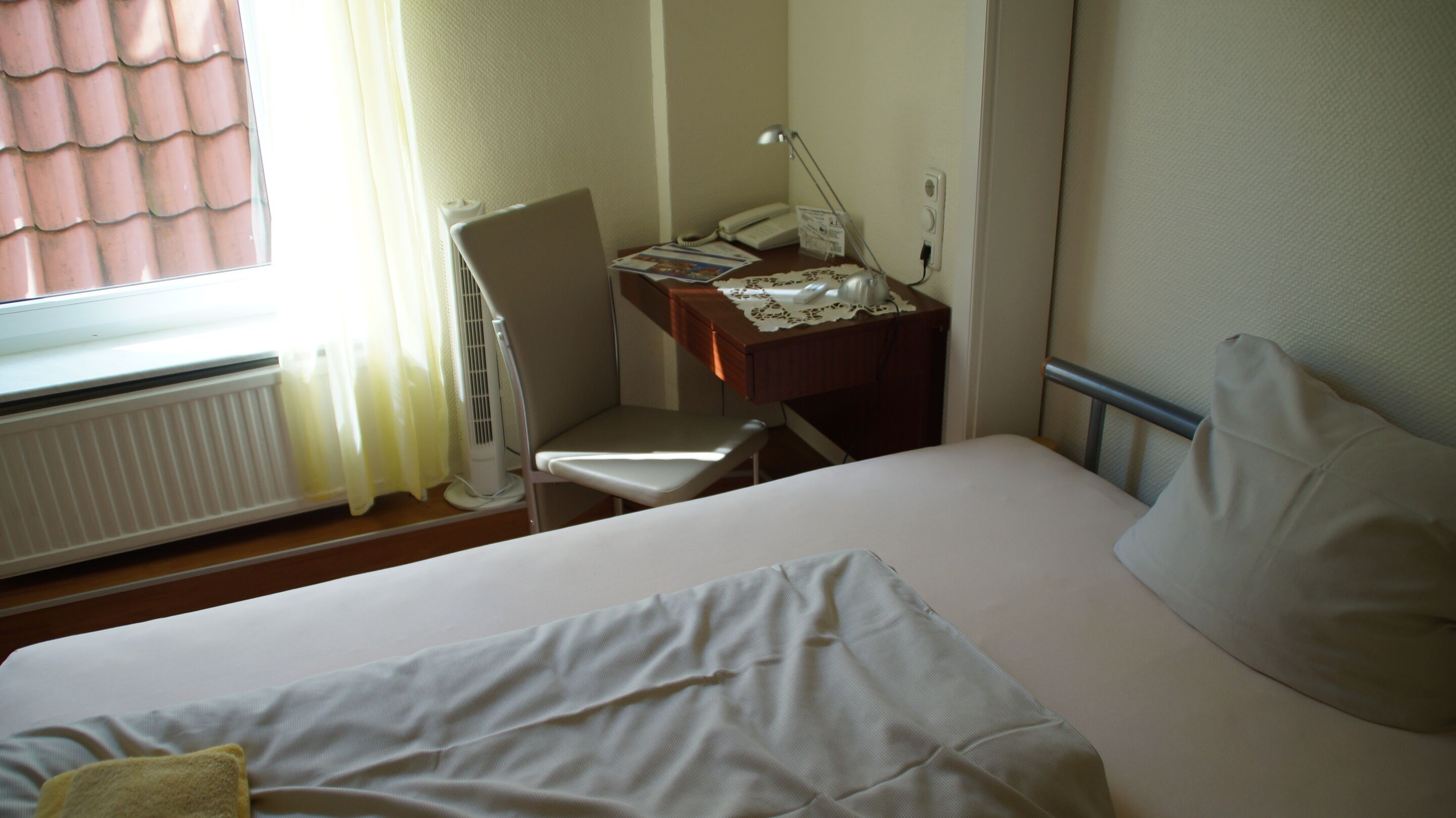 single room, private bathroom | 1 bedroom