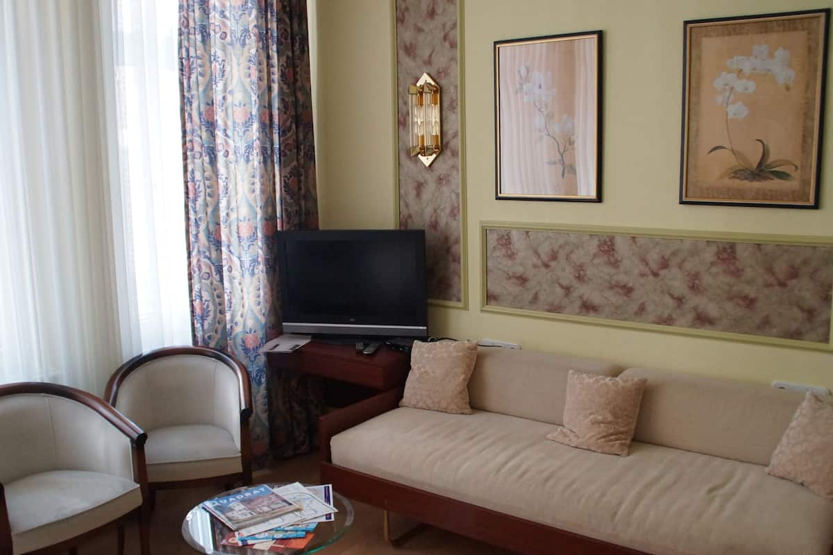 double room, private bathroom | 1 bedroom