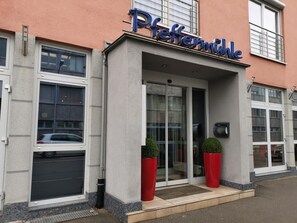 Exterior - Hotel Restaurant Pfeffermühle (Balingen)