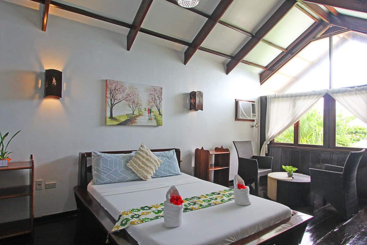 Villa, 2 habitaciones, vista al jardín | Ropa de cama