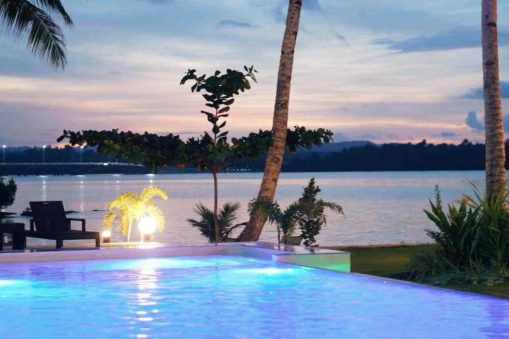 Ocean 101 Beach Resort