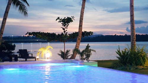 Ocean 101 Beach Resort