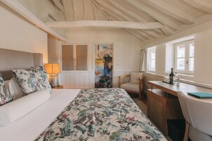 Deluxe Double or Twin Room, River View | Premium bedding, down comforters, free minibar items, in-room safe