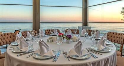 Ramada Resort by Wyndham Unye