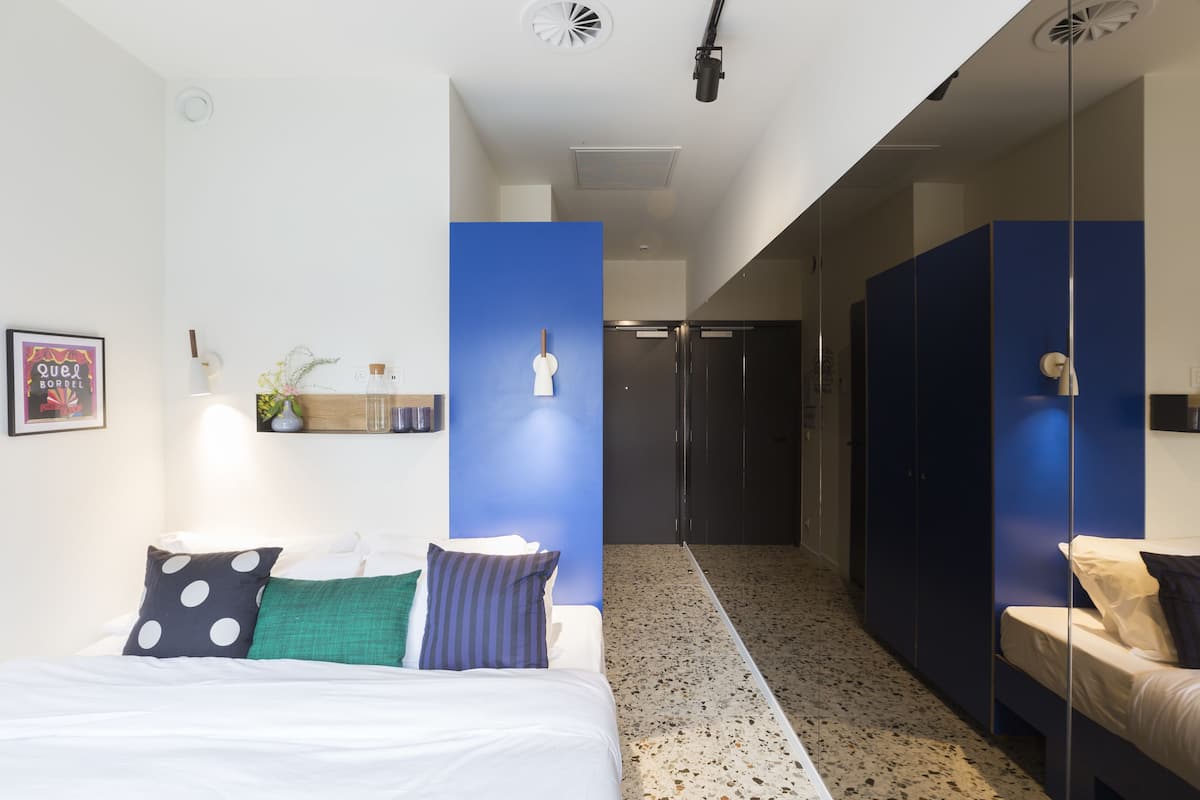 Habitación doble estándar | Insonorización, wifi gratis y ropa de cama