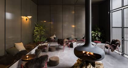 YUST Antwerp