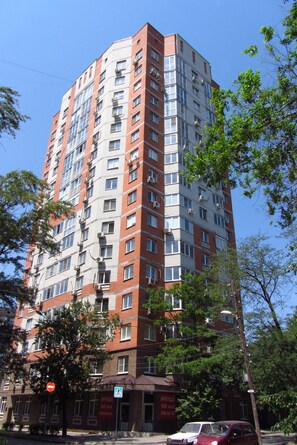 Front of property - Apartments Alliance on Gazetny (Rostov-on-Don)
