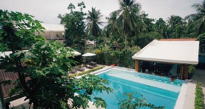 Point 303 Surf Resort