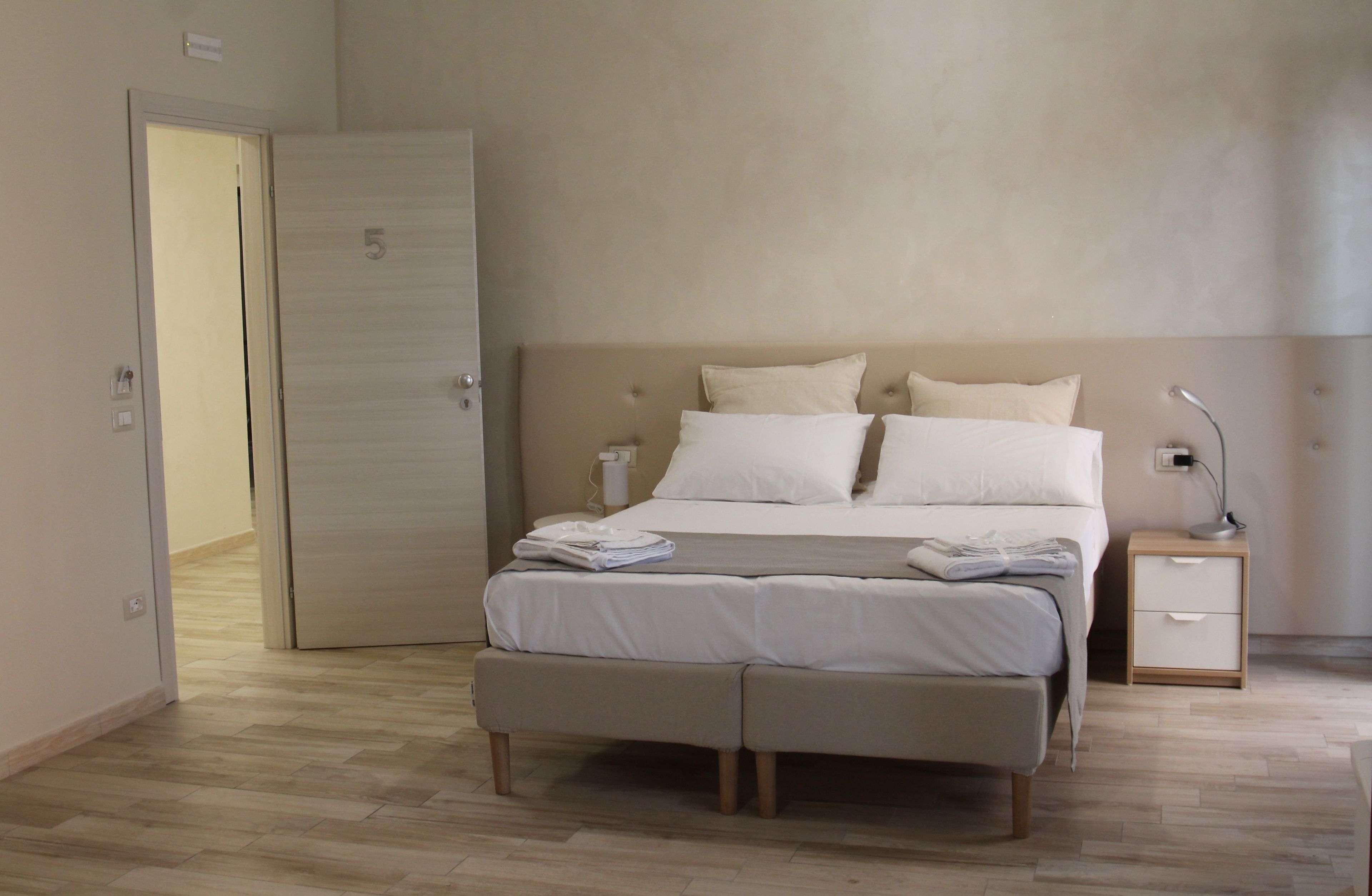 Memory-foam beds, minibar, in-room safe, desk