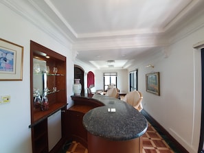 8 barer/lounger