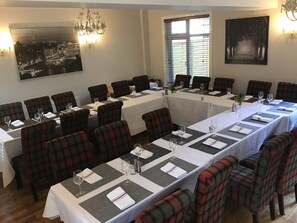 Meeting facility - Le Chateau (Southampton)