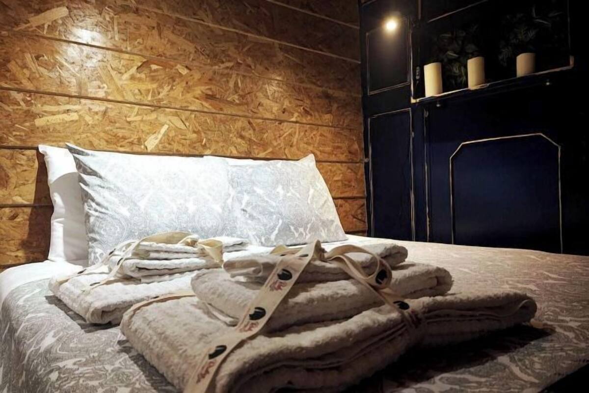 1 bedroom, premium bedding, in-room safe, individually decorated