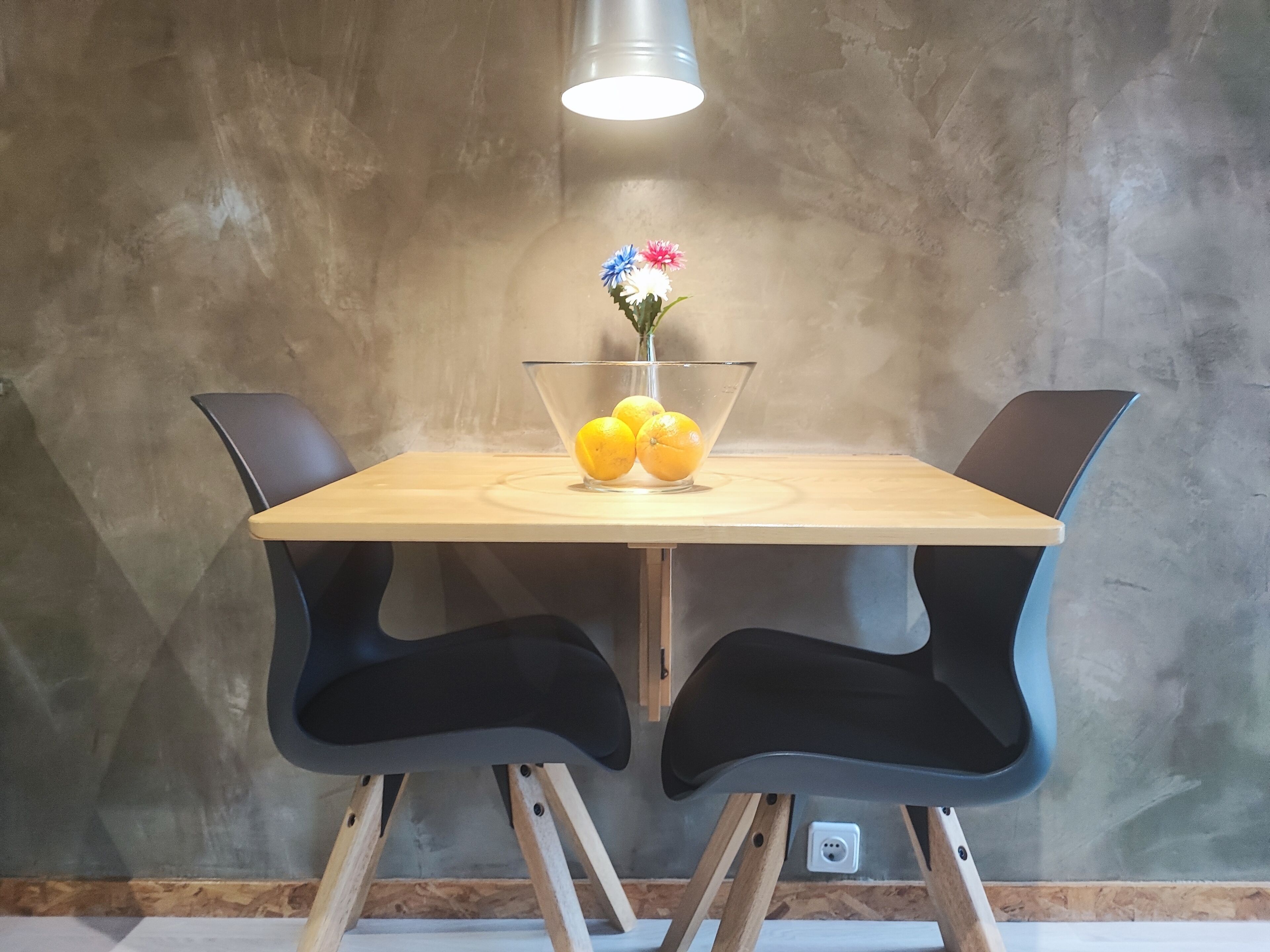 City studio, keuken, uitzicht op tuin | 1 slaapkamer, luxe beddengoed, een kluis op de kamer