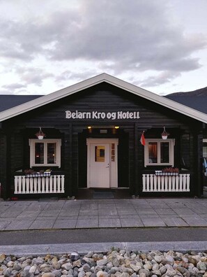 Aamiainen, lounas ja illallinen