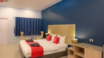 Standard Double Room | Desk, free WiFi, bed sheets