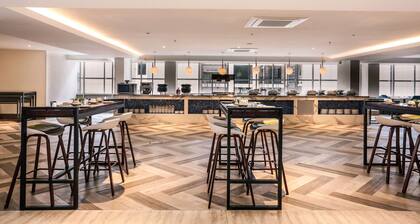 Days Hotel and Suites Fraser Business Park KL