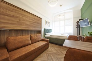 Design Studio, 1 Bedroom | Living area - Nove Boutique Apartments (Vienna)