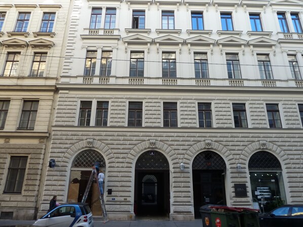 Facciata della struttura