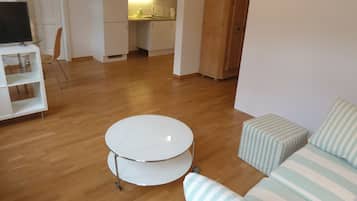 City-Apartment, 2 Schlafzimmer | 2 Schlafzimmer, kostenloses WLAN
