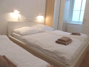 City-Apartment, 2 Schlafzimmer | 2 Schlafzimmer, kostenloses WLAN