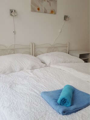 City Apartment, 3 Bedrooms, Non Smoking | 3 bedrooms, iron/ironing board, free WiFi, bed sheets - Sobieski City Apartment 11 (Vienna)