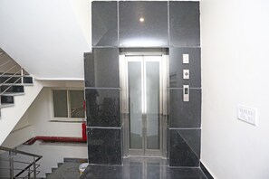 Interior - HOTEL RAJPALACE R (New Delhi)