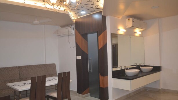 Dining - SHAKUNTALA PALACE (Puri)