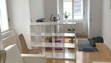 Appartamento Grand, 2 camere da letto | Area soggiorno | TV a schermo piatto