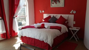 Standard Double Room | Bed sheets