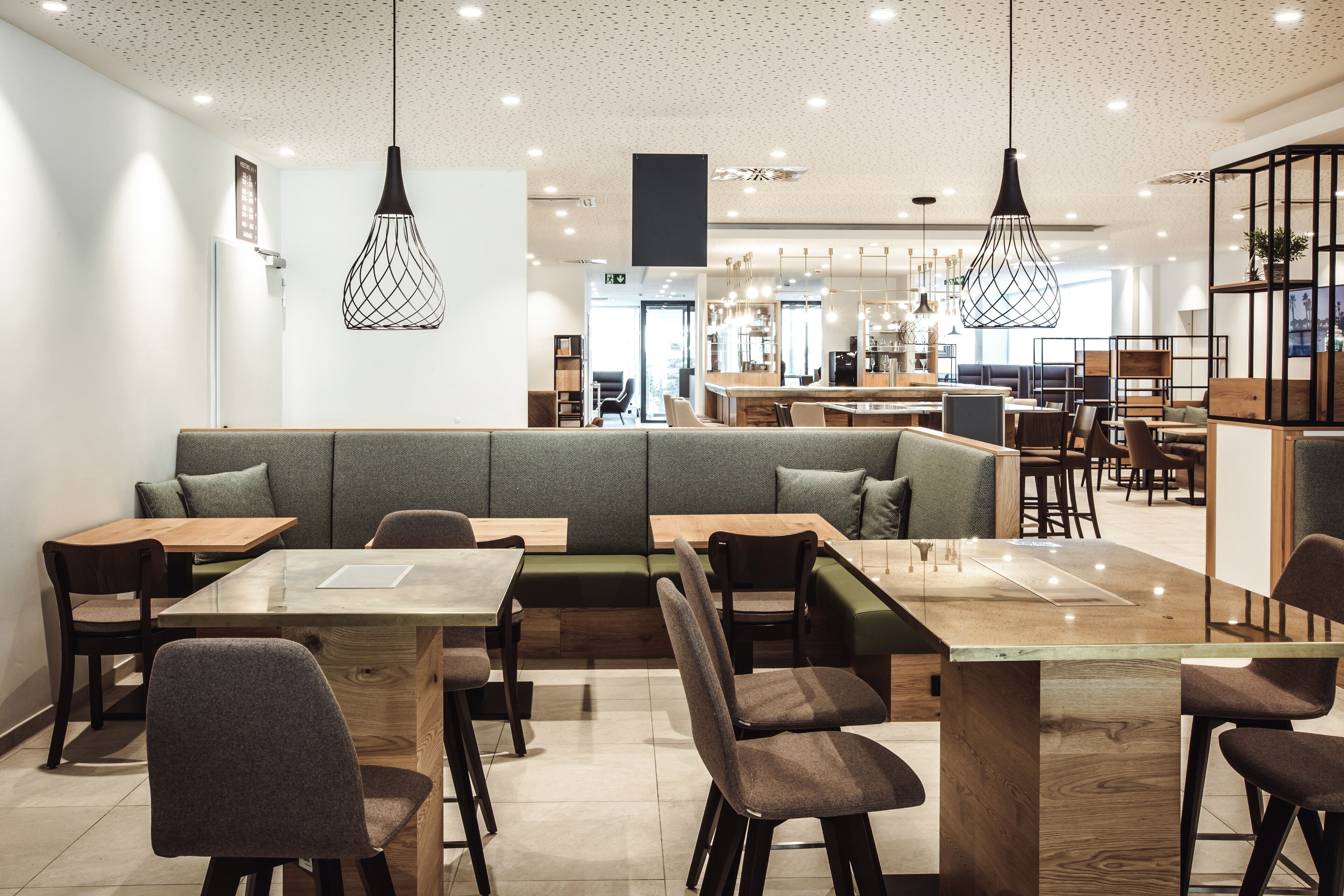 每日供应欧陆式早餐（每人 EUR 19）