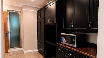 Superior Double Room, Jetted Tub, Mountain View | Premium bedding, down comforters, soundproofing, WiFi (free)
