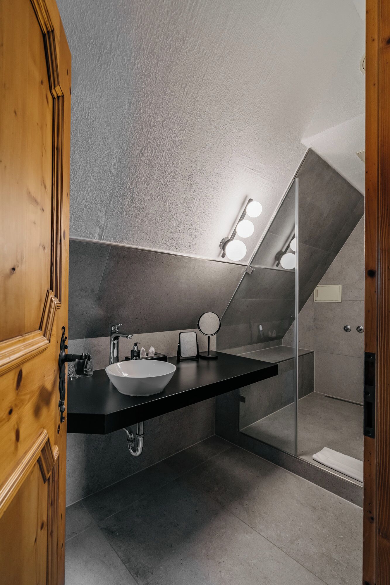 shower, eco-friendly toiletries, hair dryer, towels