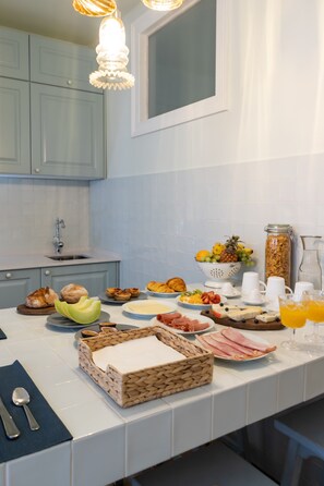 Breakfast area - 1898 Home & Suites (Lisbon)