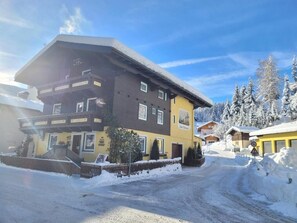 Fassade der Unterkunft