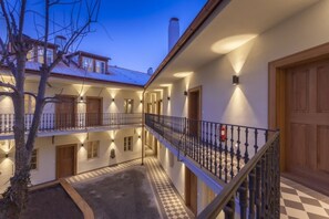 Exterior - Hotel at The White Lily (Prague)